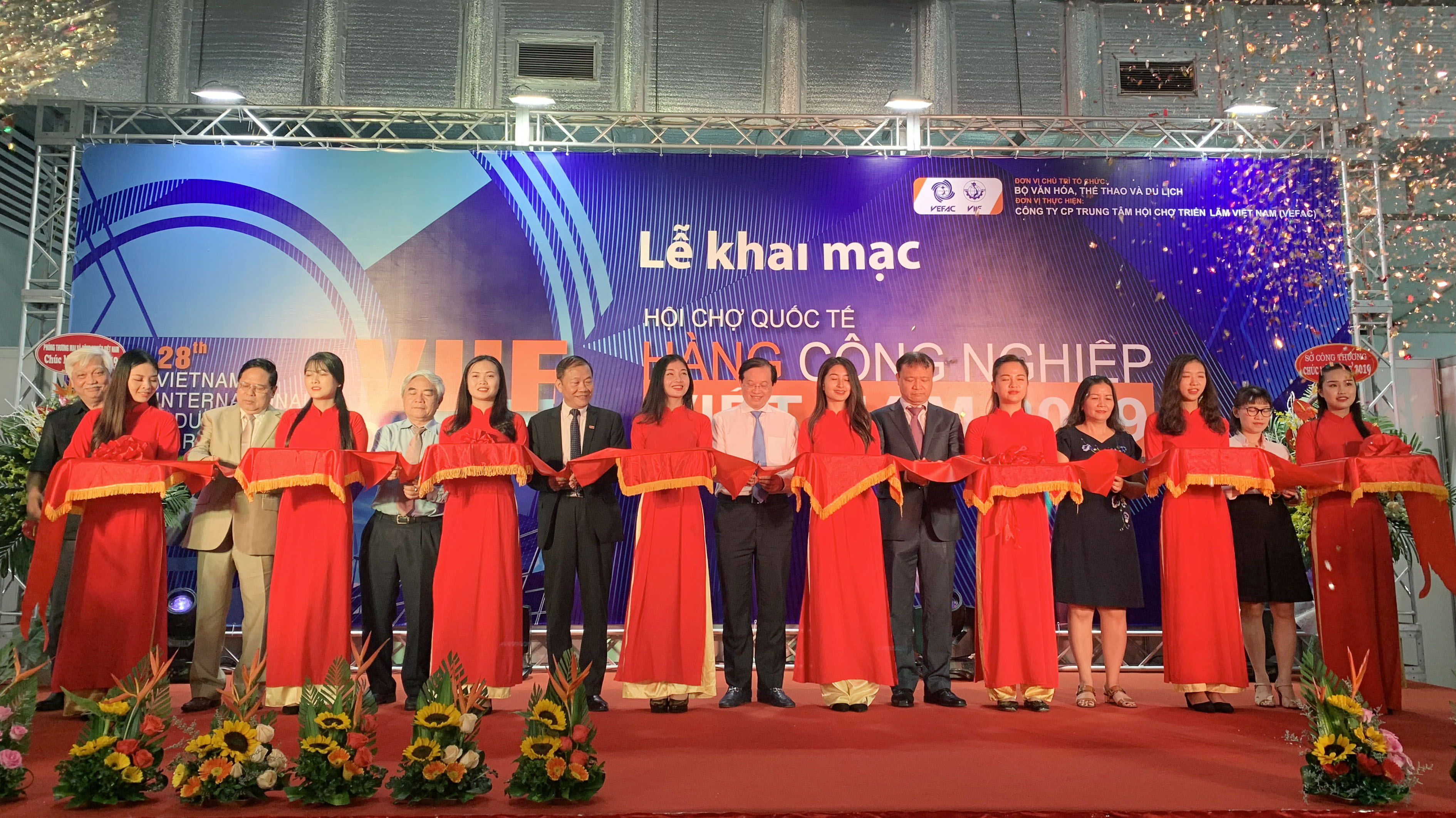 Khai mạc Hội chợ Quốc tế Hàng công nghiệp Việt Nam 2019